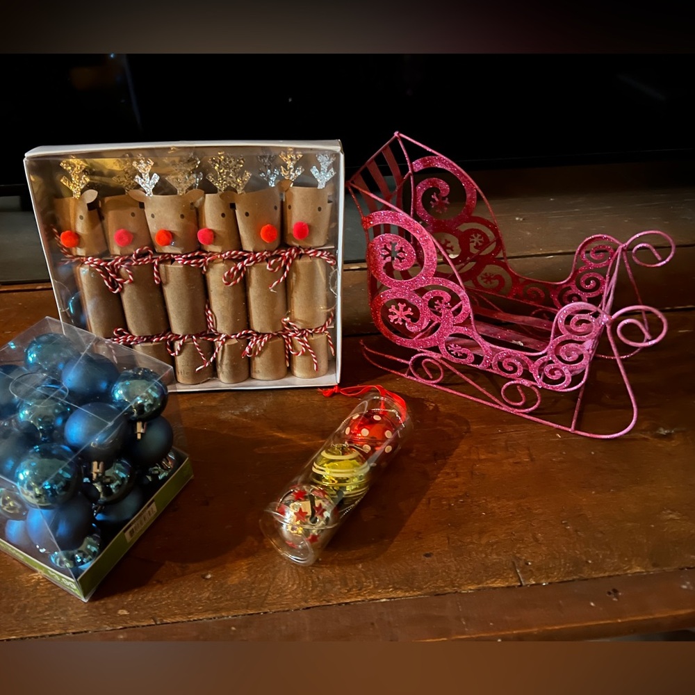 New Christmas Decorations, Reindeer party Crackers, & Metal Sleigh